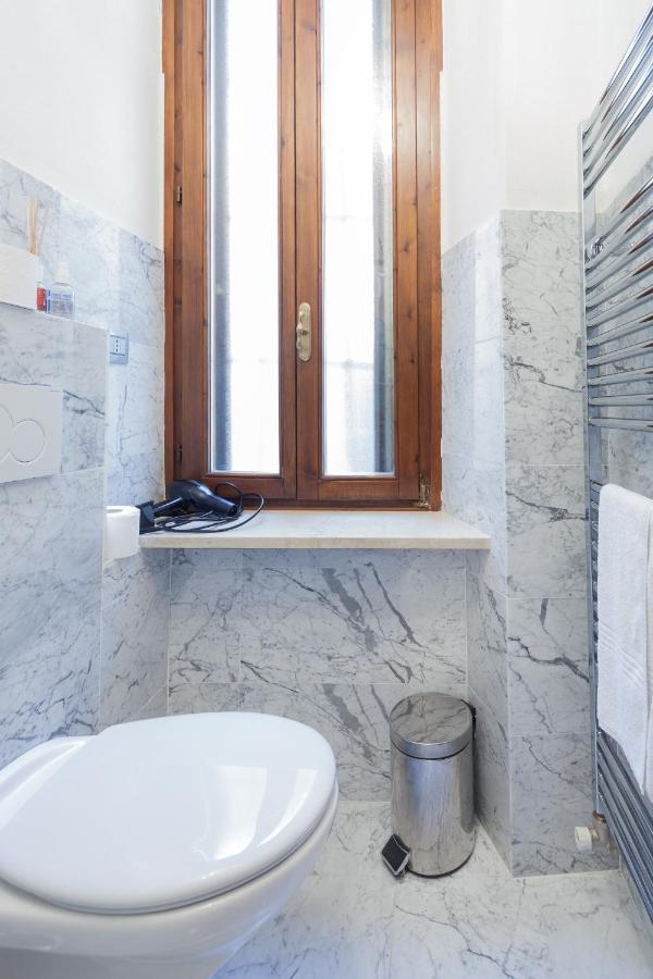 Residenza Principe Amedeo City Center Free Parking Verona Exteriör bild