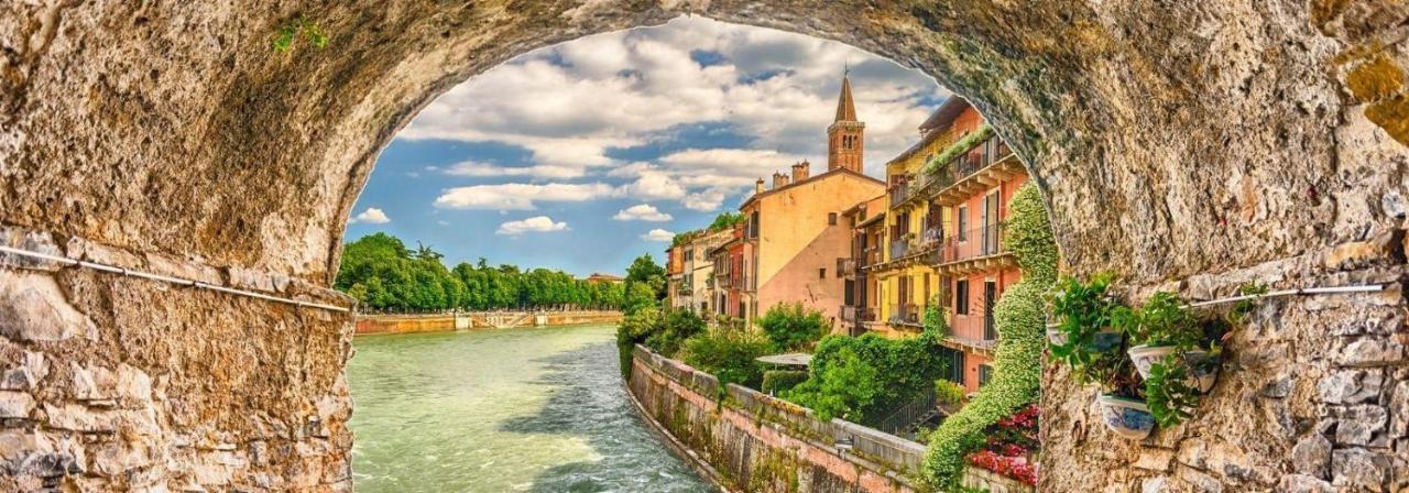 Residenza Principe Amedeo City Center Free Parking Verona Exteriör bild