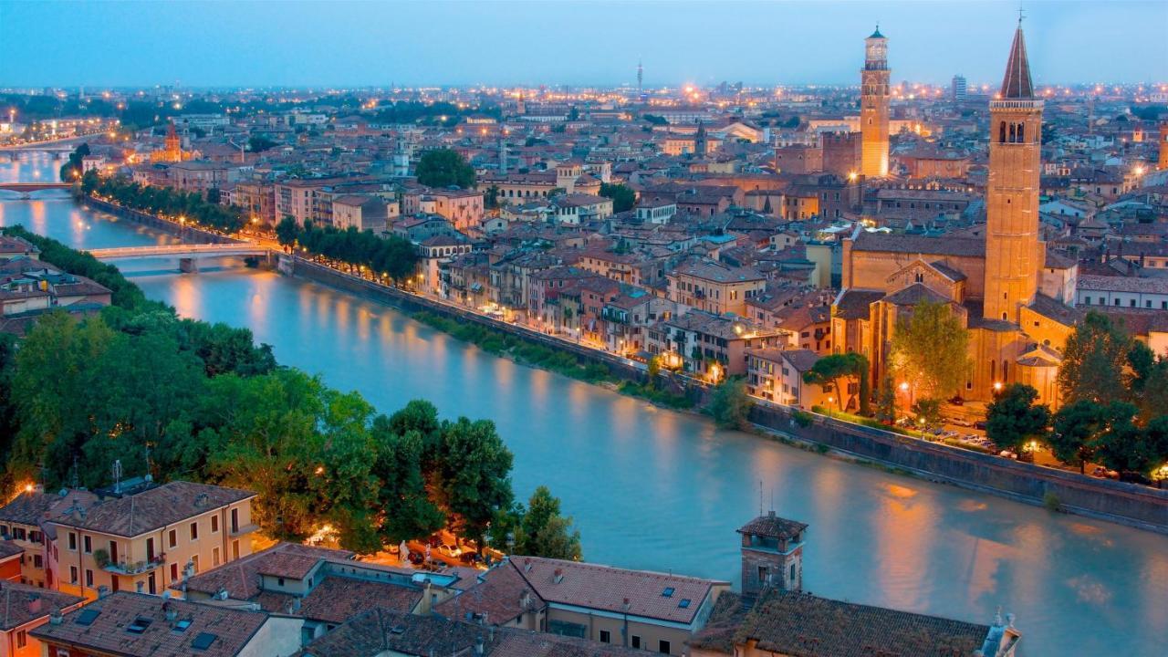 Residenza Principe Amedeo City Center Free Parking Verona Exteriör bild
